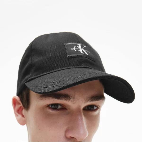 Calvin Klein Badge Cap Senior Schwarz 4